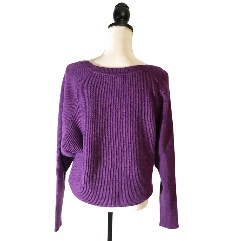 Victoria’s Secret Wool Blend Purple Ribbed Sweater Size Small - Picture 4 of 10